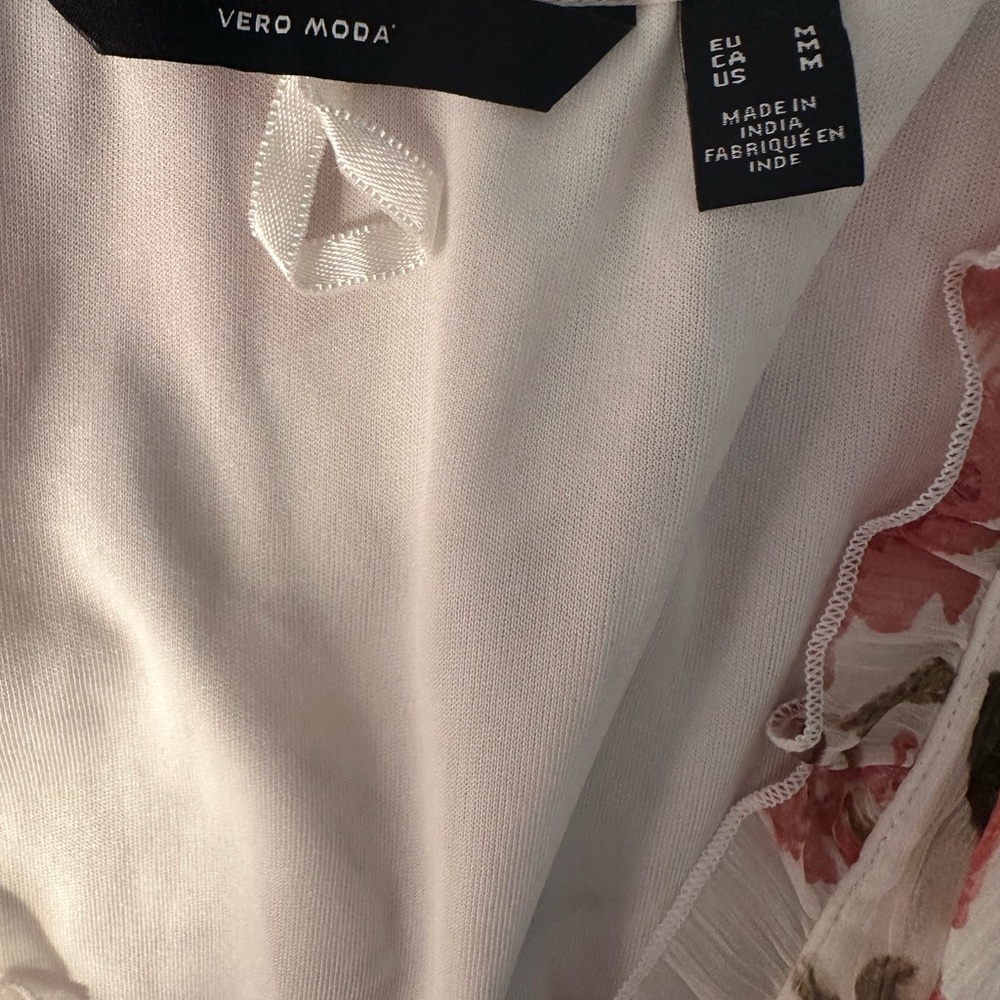 Vero Moda Ivory and Pink Floral Top